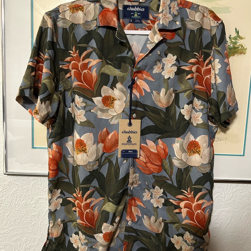 Chubbies Men's Tropical Floral Button Down Shirt - Sunday Button Up